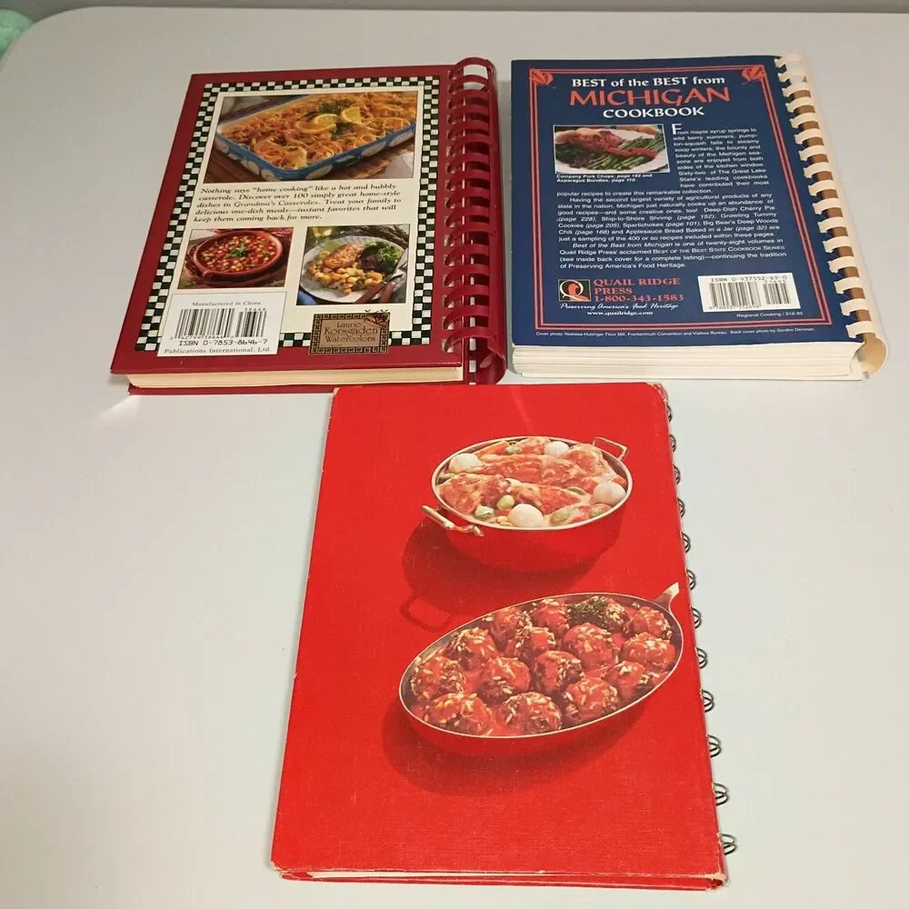 Lot 3 Vintage Cookbook-Best of Michigan-Grandma's Casseroles-A Campbell Cookbook